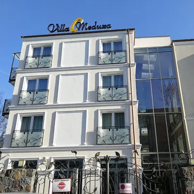 Villa Meduza